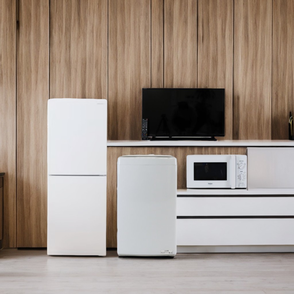 Re.Room家電4点セット(冷蔵庫150~160Lビッグフリーザー・32インチテレビ) レンタル